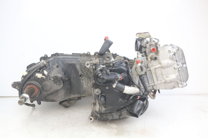 photo de MOTOR YAMAHA YP MAJESTY 400 (2004 - 2008) - Weitere Ansicht des Artikels