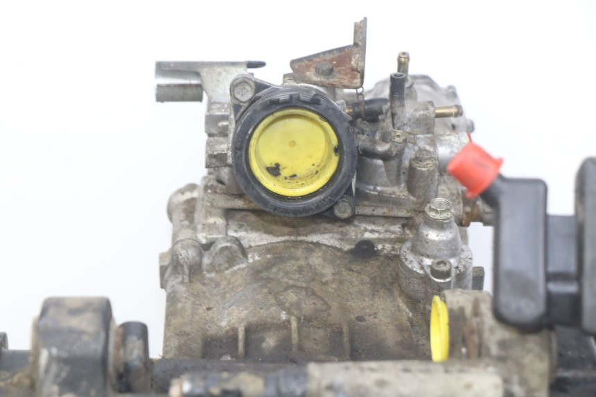 photo de MOTOR YAMAHA YP MAJESTY 400 (2004 - 2008) - Fokus auf die Struktur