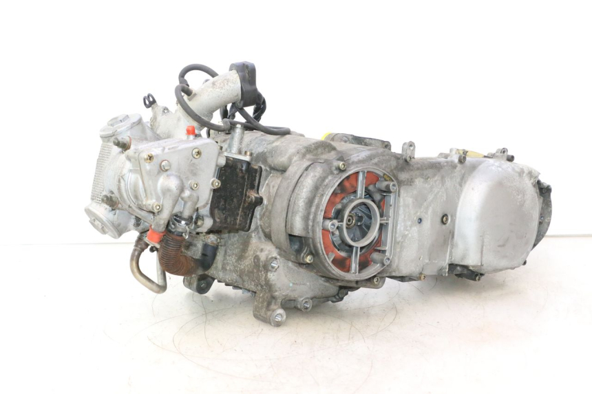 photo de MOTOR YAMAHA YP MAJESTY 125 (2002 - 2006) - Oberflächenzustand und Material