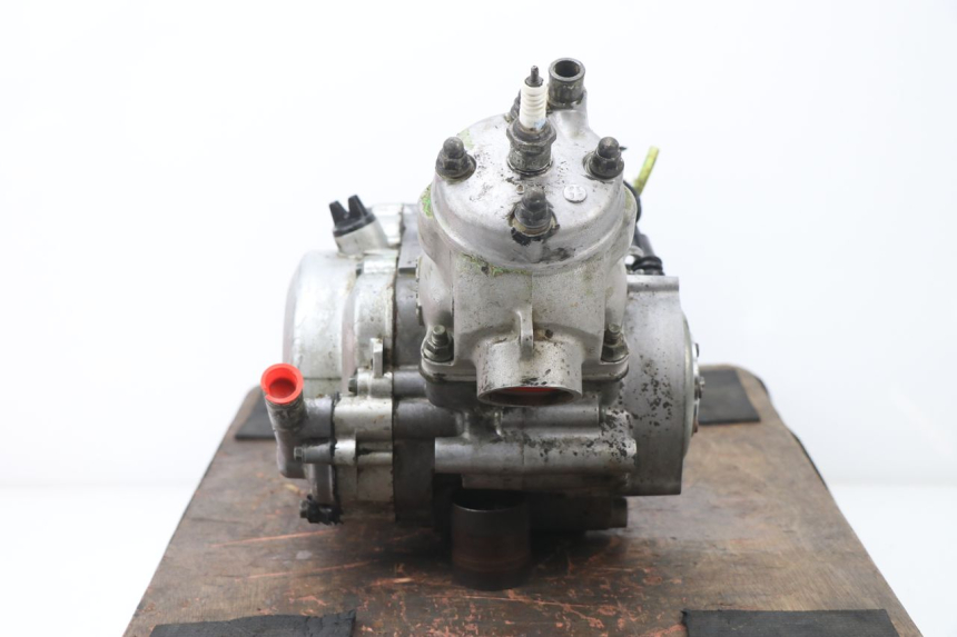 photo de MOTOR YAMAHA YZ 80 (1998 - 2001) - Zoom auf Gebrauchszustand