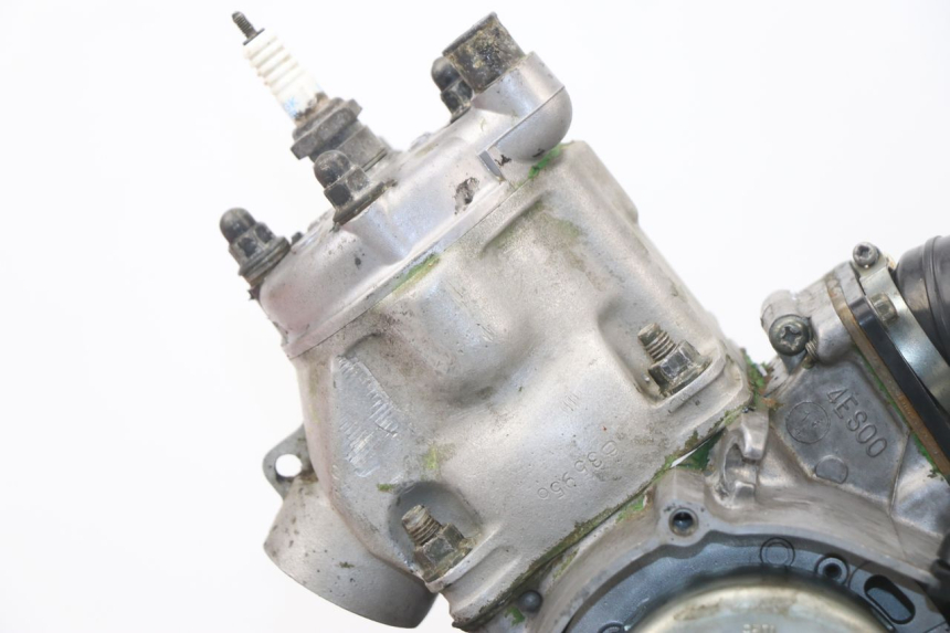 photo de MOTOR YAMAHA YZ 80 (1998 - 2001) - Oberflächenzustand und Material