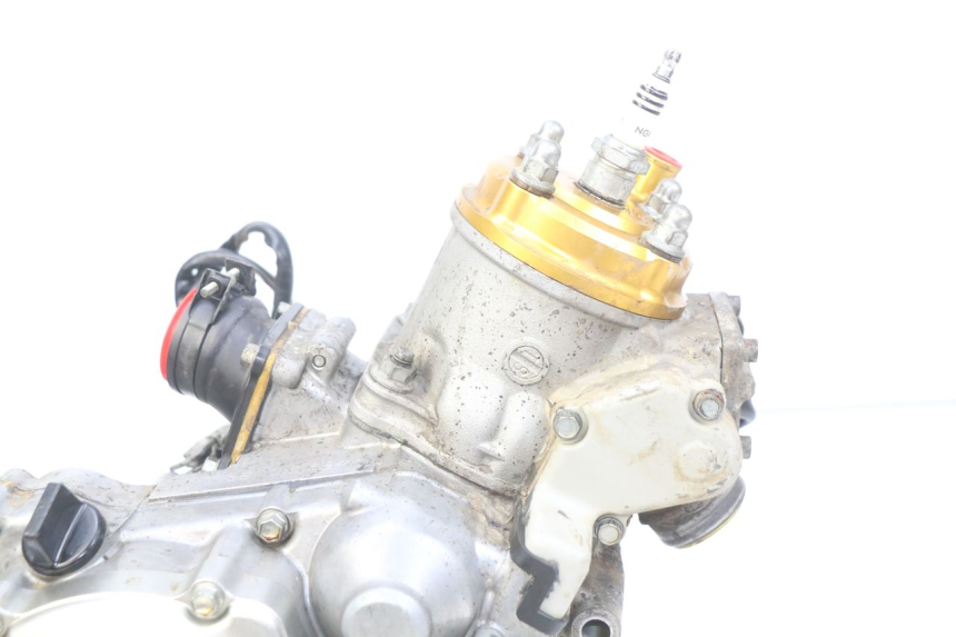 photo de MOTOR YAMAHA YZ 85 (2002 - 2018) - Details der Befestigungspunkte