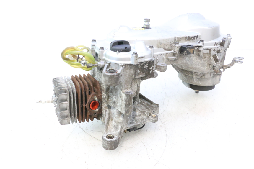 photo de MOTOR PIAGGIO ZIP 2T 50 (2009 - 2019) - Alternative Perspektive