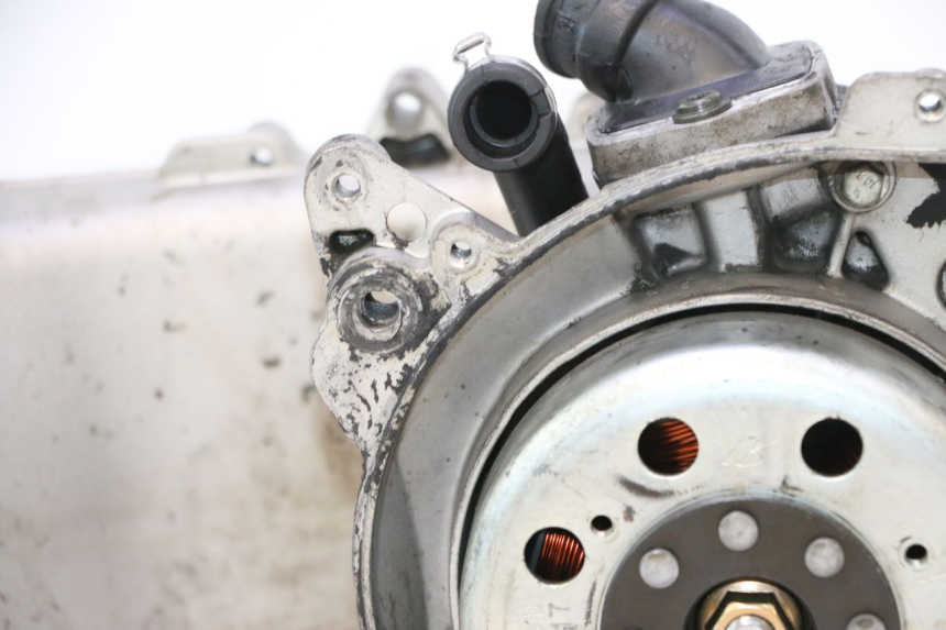 photo de MOTOR PIAGGIO ZIP 2T 50 (2009 - 2019) - Profilansicht des Ersatzteils