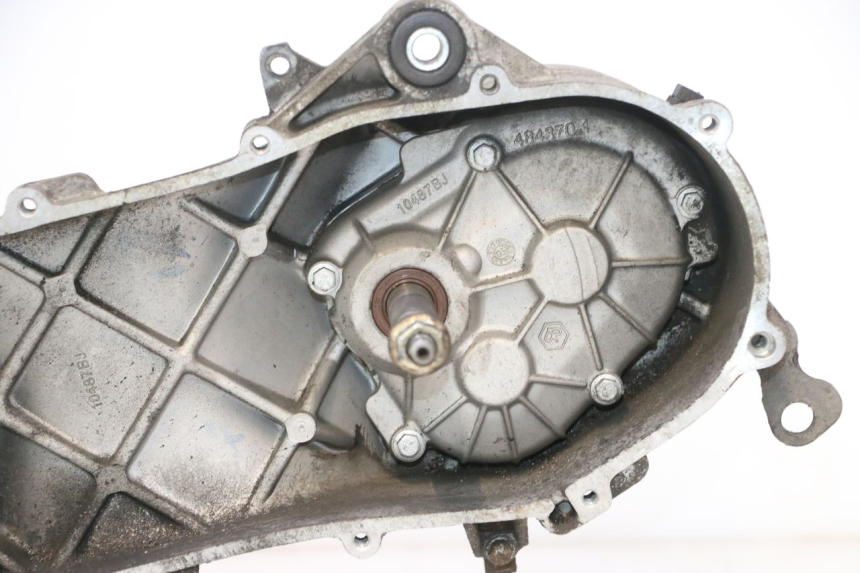 photo de MOTOR PIAGGIO ZIP 4T 50 (2006 - 2017) - Fokus auf die Struktur