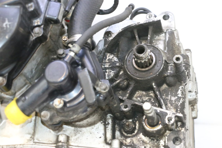 photo de MOTOR KAWASAKI ZX-6R ZX6R 600 (1995 - 1997) - Gesamtansicht des Produkts