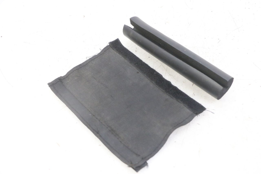 photo de LENKERPOLSTER HONDA CRF-F CRF F 110 (2019 - 2022) - Technische Nahaufnahme