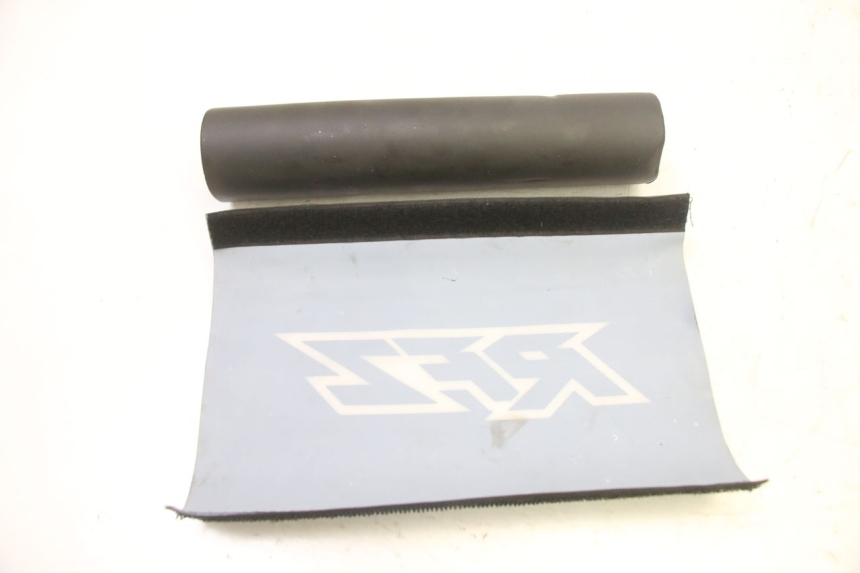 photo de LENKERPOLSTER APOLLO RFZ 125 - Alternative Perspektive