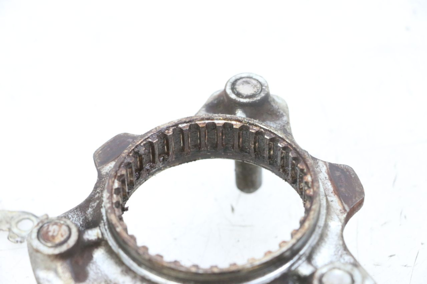 photo de RADNABE HINTER SUZUKI BURGMAN 650 (2013 - 2020) - Zoom auf Gebrauchszustand