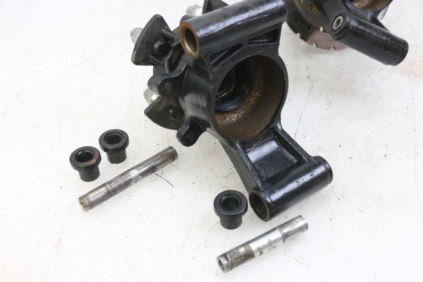 photo de RADNABE HINTER HYTRACK HY S 4X4 410 (2013 - 2016) - Technische Nahaufnahme