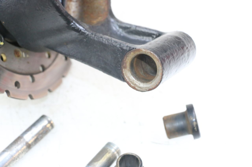 photo de RADNABE HINTER HYTRACK HY S 4X4 410 (2013 - 2016) - Details der Befestigungspunkte