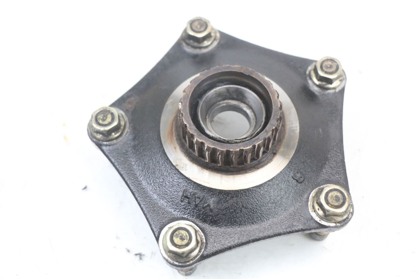 photo de HINTERRADNABE HONDA NTV DEAUVILLE 650 (1998 - 2001) - Details der Befestigungspunkte