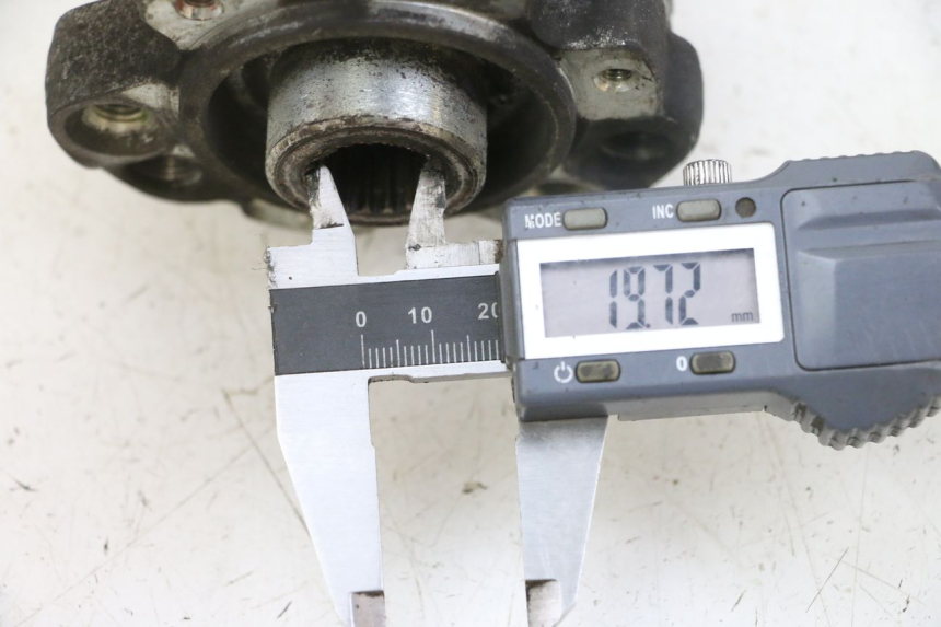 photo de RADNABE HINTER PEUGEOT SATELIS 125 (2013 - 2018) - Detailansicht des Bauteils