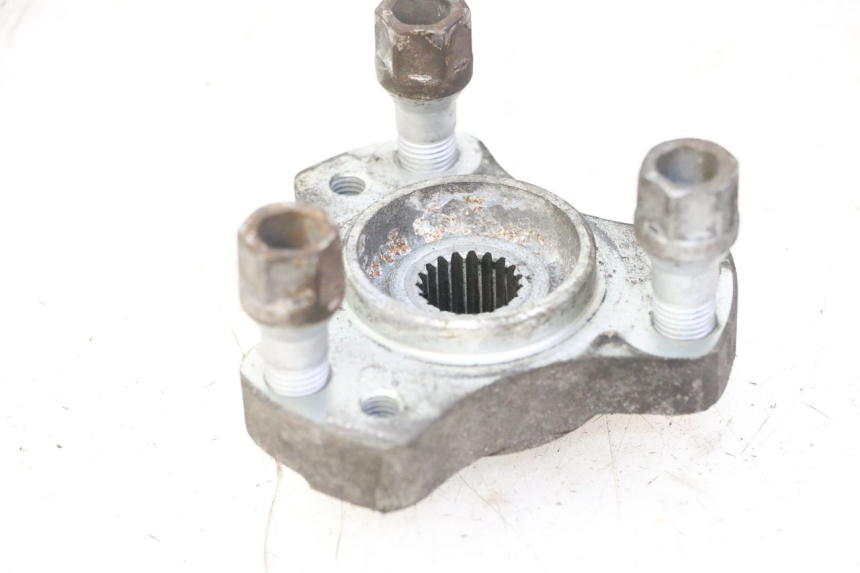 photo de HINTERRADNABE PEUGEOT SATELIS 125 (2006 - 2009) - Zoom auf Gebrauchszustand