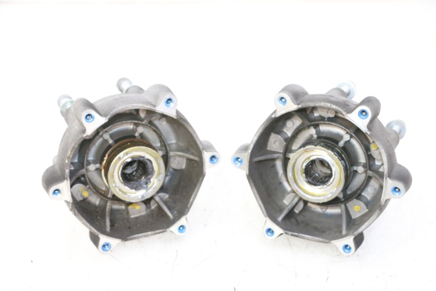 photo de RADNABE VORNE PIAGGIO MP3 HPE 310 (2024 - 2025) - Hauptansicht