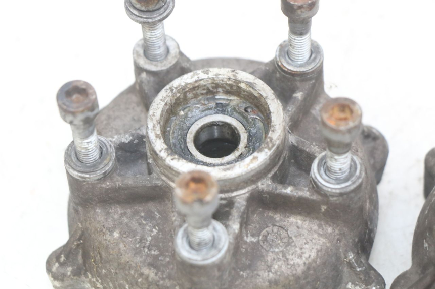 photo de VORDERRADNABE PIAGGIO MP3 LT 400 (2007 - 2012) - Zoom auf Gebrauchszustand