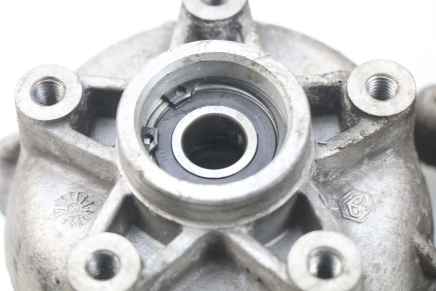 photo de VORDERRADNABE PIAGGIO MP3 125 (2006 - 2014) - Zoom auf Gebrauchszustand