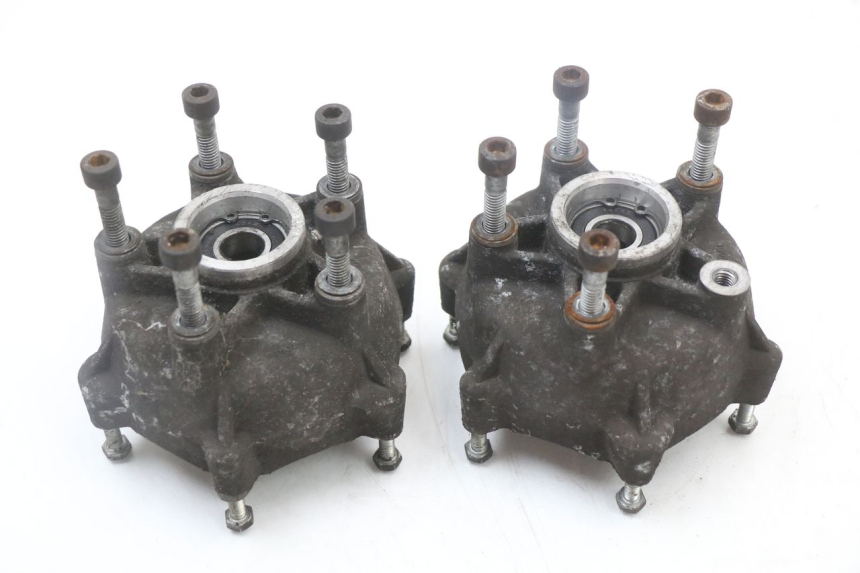 photo de VORDERRADNABE PIAGGIO MP3 125 (2006 - 2014) - Hauptansicht