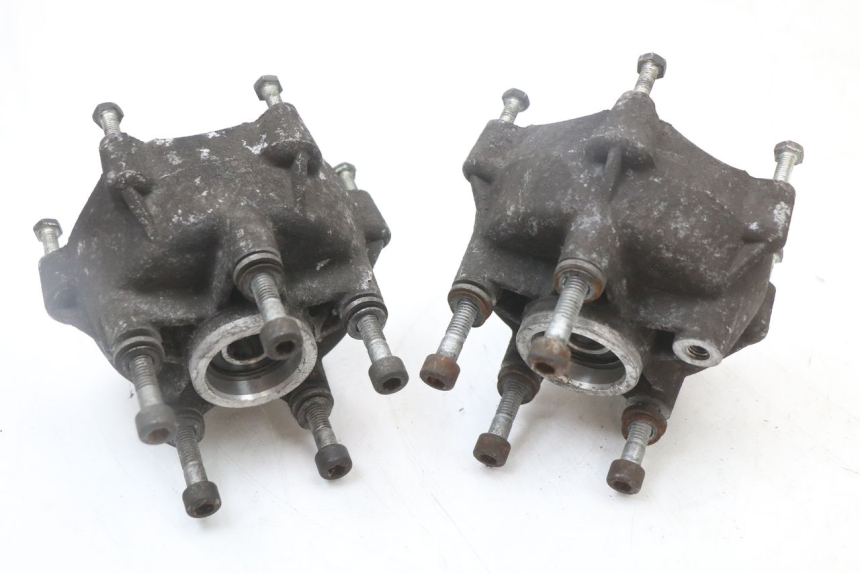 photo de VORDERRADNABE PIAGGIO MP3 125 (2006 - 2014) - Zoom auf Gebrauchszustand