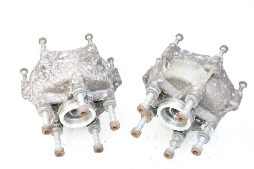 photo de VORDERRADNABE PIAGGIO MP3 RL 250 (2006 - 2010) - Zoom auf Gebrauchszustand