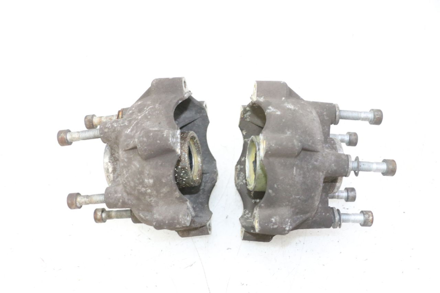 photo de VORDERRADNABE PIAGGIO MP3 RL 250 (2006 - 2010) - Zoom auf Gebrauchszustand