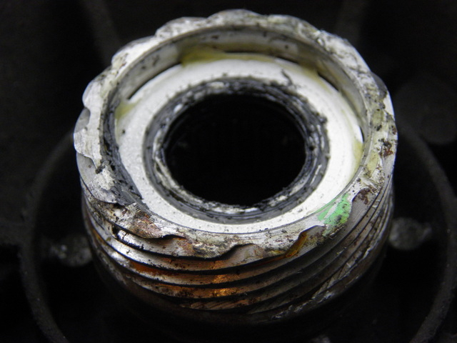 photo de RADNABE VORNE PIAGGIO MP3 RL 125 (2006 - 2014) - Technische Nahaufnahme