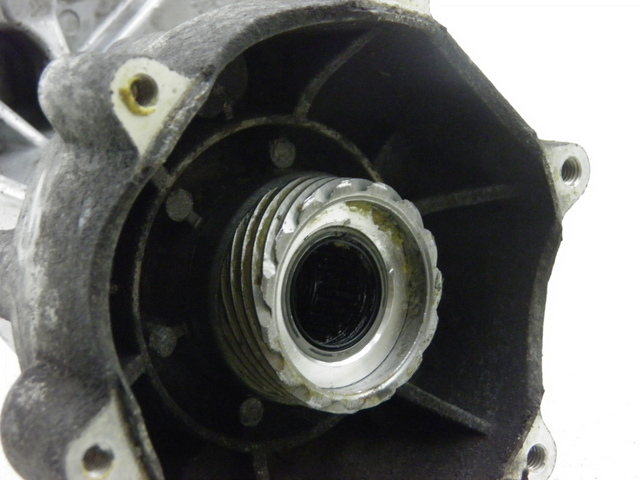 photo de RADNABE VORNE PIAGGIO MP3 RL 125 (2008 - 2009) - Detailansicht des Bauteils