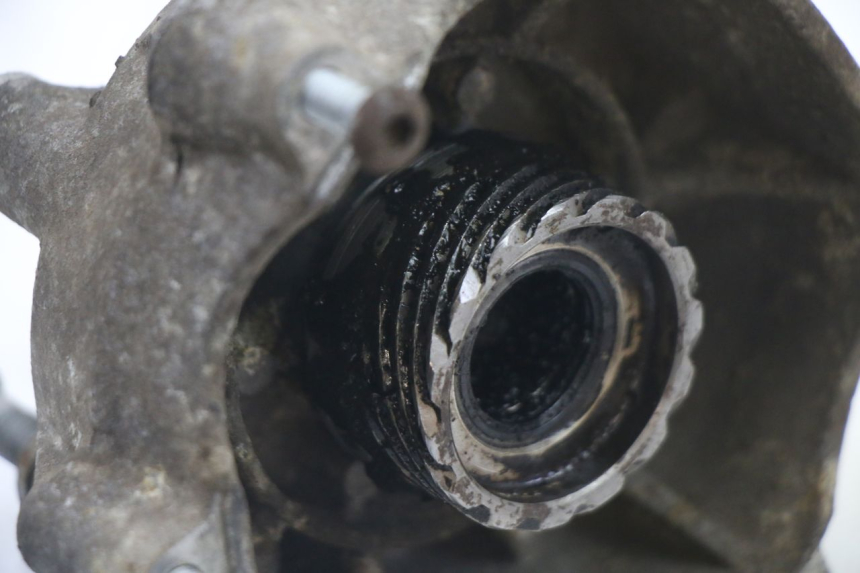 photo de VORDERRADNABE PIAGGIO VESPA GRANTURISMO 125 (2003 - 2007) - Detailansicht des Bauteils