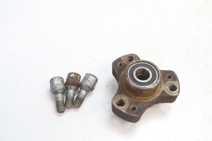 photo de VORDERRADNABE PEUGEOT SPEEDFIGHT LC 50 (1996 - 2002) - Technische Nahaufnahme