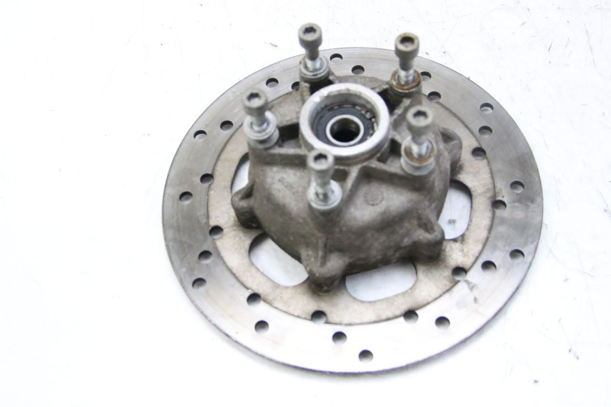 photo de VORDERRADNABE PIAGGIO VESPA GRANTURISMO 125 (2003 - 2007) - Zoom auf Gebrauchszustand