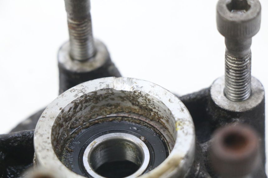 photo de VORDERRADNABE PIAGGIO VESPA LX 125 (2005 - 2010) - Alternative Perspektive