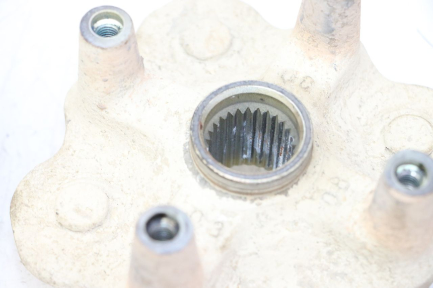 photo de RADNABE VORNE YAMAHA YFM BRUIN 350 (2003 - 2009) - Details der Befestigungspunkte