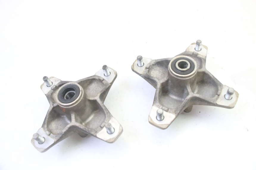 photo de RADNABE VORNE YAMAHA YFM R RAPTOR 250 (2008 - 2014) - Detailansicht des Bauteils