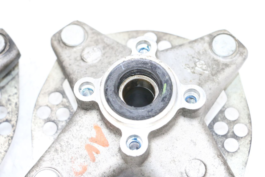 photo de RADNABE VORNE YAMAHA YFM R RAPTOR 250 (2008 - 2014) - Zoom auf Gebrauchszustand