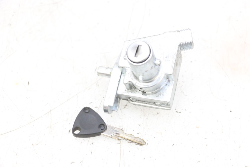 photo de ZüNDSCHLOSS MBK BOOSTER SPIRIT NAKED 50 (2004 - 2017) - Hauptansicht