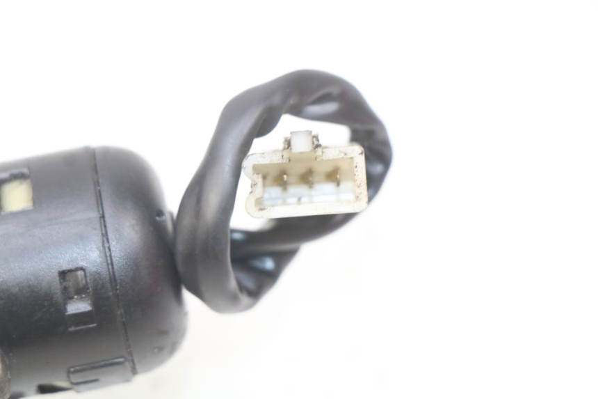 photo de ZÜNDSCHLOSS YAMAHA BW'S 50 (1999 - 2003) - Alternative Perspektive