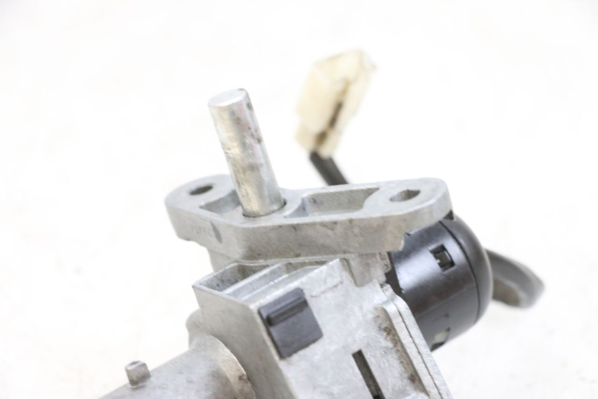 photo de ZüNDSCHLOSS YAMAHA BW'S EASY 50 (2013 - 2016) - Detailansicht des Bauteils