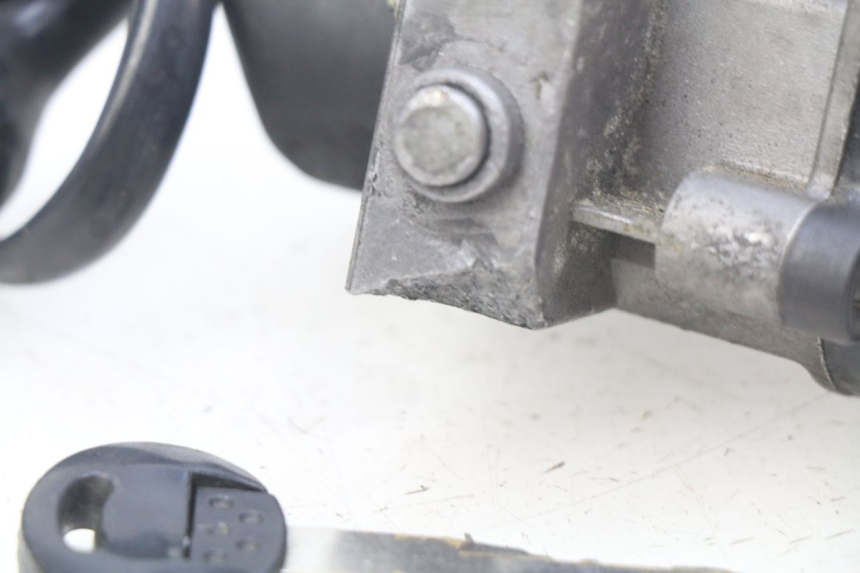 photo de ZüNDSCHLOSS PEUGEOT KISBEE 4T 50 (2010 - 2017) - Technische Nahaufnahme