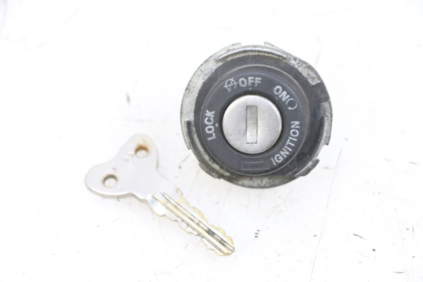 photo de ZÜNDSCHLOSS PIAGGIO NEW TYPHOON 50 (2018 - 2021) - Hauptansicht