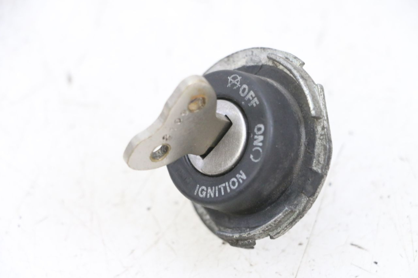 photo de ZÜNDSCHLOSS PIAGGIO NEW TYPHOON 50 (2018 - 2021) - Detailansicht des Bauteils