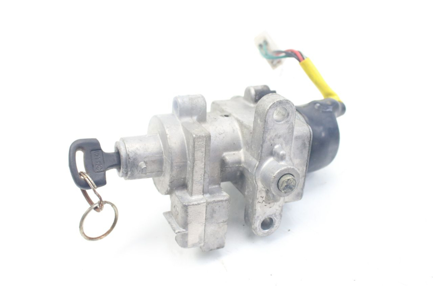 photo de ZüNDSCHLOSS KYMCO PEOPLE 250 (2004 - 2008) - Charakteristische Merkmale