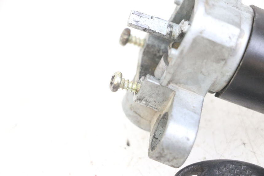 photo de ZüNDSCHLOSS DERBI SENDA SM X-TREME 50 (2006 - 2010) - Zoom auf Gebrauchszustand