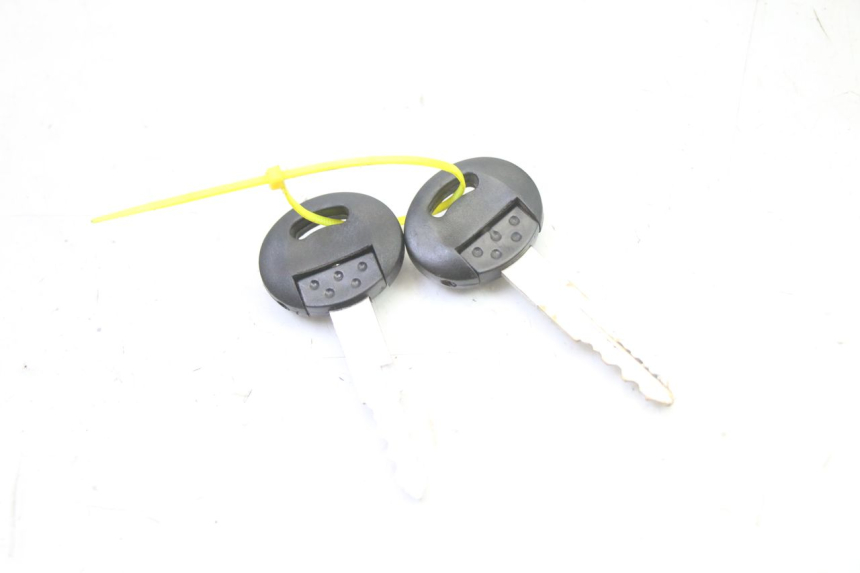 photo de ZÜNDSCHLOSS PEUGEOT STREETZONE I NAKED 2T 50 (2018 - 2020) - Oberflächenzustand und Material