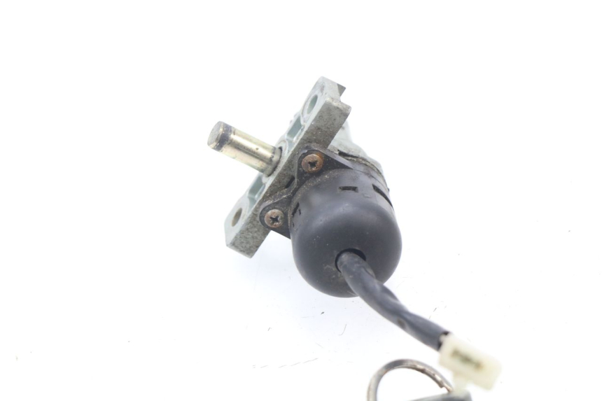 photo de ZÜNDSCHLOSS MBK STUNT NAKED 50 (2004 - 2018) - Alternative Perspektive