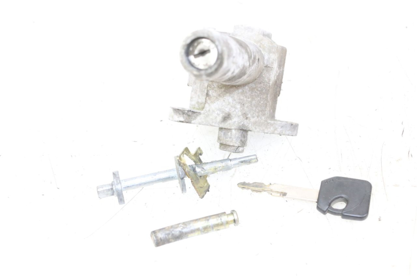 photo de ZÜNDSCHLOSS SYM ORBIT 2 4T 50 (2008 - 2017) - Alternative Perspektive