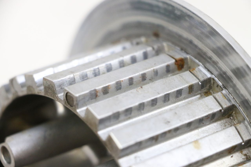 photo de KUPPLUNGSNABE  YAMAHA FJR ABS 1300 (2006 - 2012) - Technische Nahaufnahme