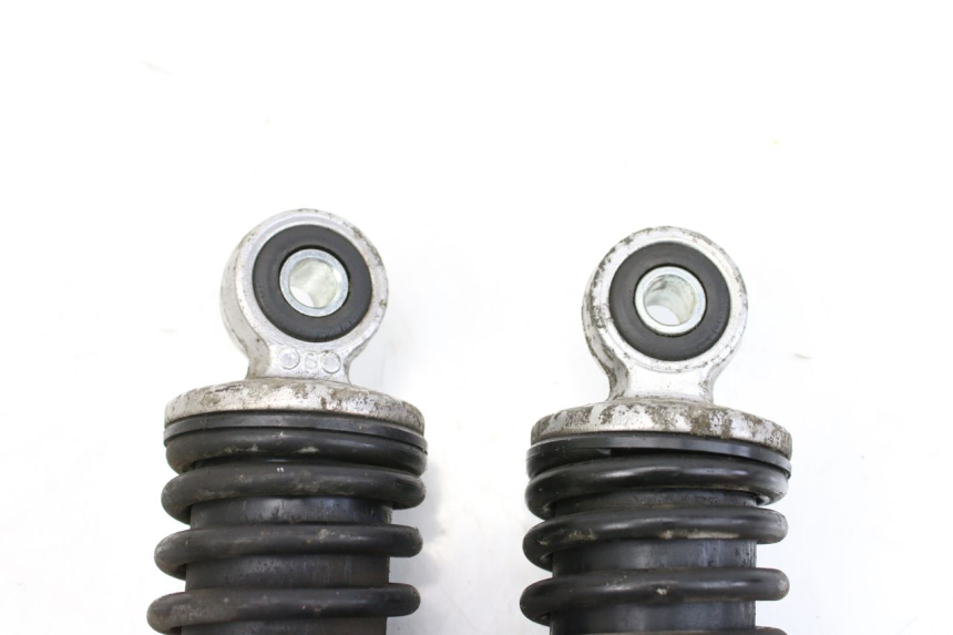 photo de HINTERE STOSSDÄMPFERPAAR SUZUKI BURGMAN 125 (2007 - 2014) - Technische Nahaufnahme