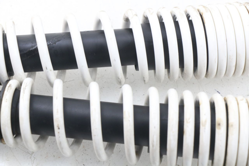 photo de HINTERE STOSSDÄMPFERPAAR YAMAHA BW'S BWS 125 (2010 - 2013) - Zoom auf Gebrauchszustand