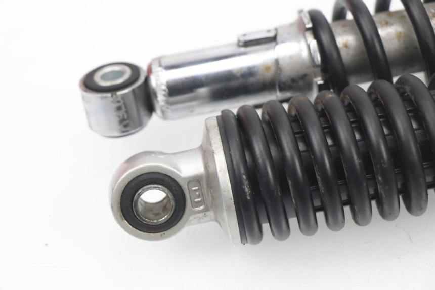 photo de PAAR FEDERBEIN  HONDA CBF 125 (2009 - 2015) - Details der Befestigungspunkte