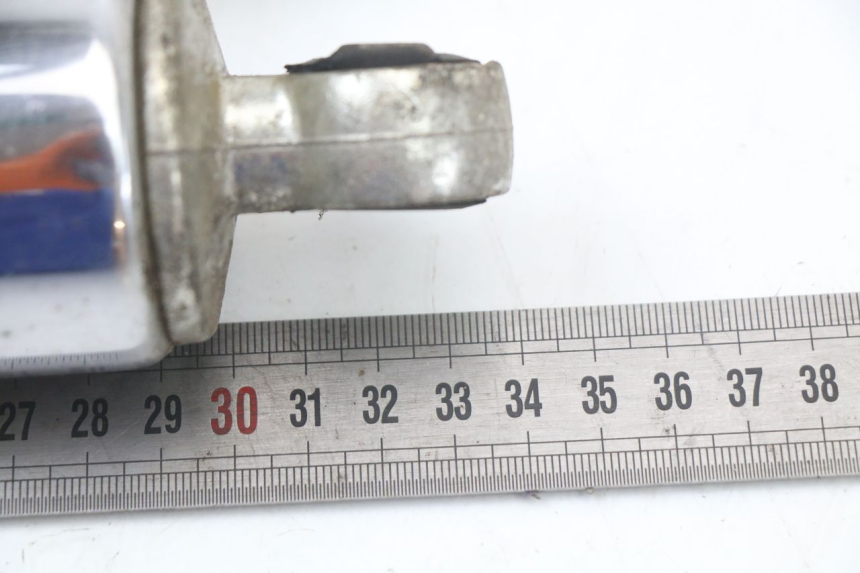 photo de PAAR FEDERBEIN  SUZUKI GN 125 (1997 - 2000) - Detailansicht des Bauteils